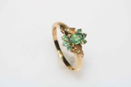 9 carat gold green stone ring, size P.