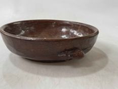 Good early Robert Thompson of Kilburn 'Mouseman' oak fruit bowl, 24.5cm diameter.