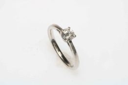 Good Mappin & Webb 0.5 carat solitaire diamond platinum ring, size J/K.