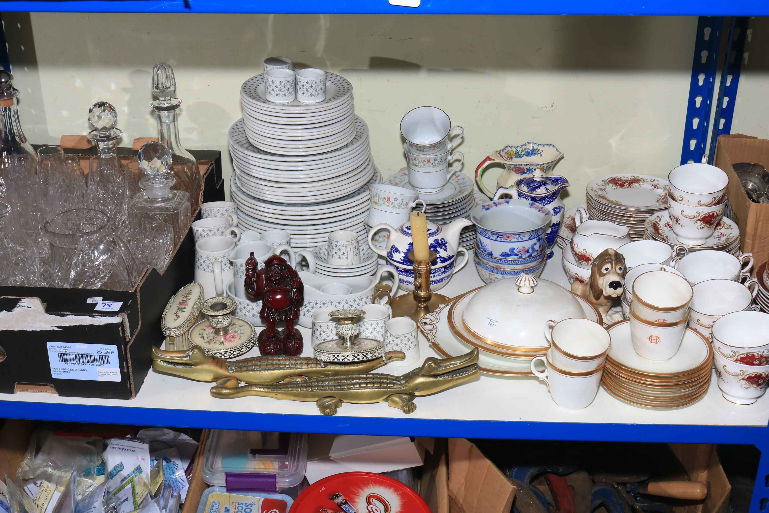 Blue and white porcelain, part tea wares, glass, metalwares, mantel clock, etc. - Image 2 of 3