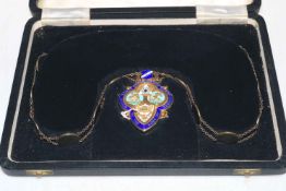 Cased Masonic silver and enamel jewel with chain,