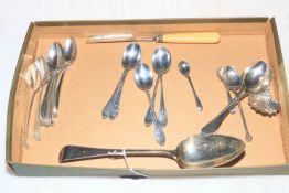 Six William IV silver bright cut teaspoons, George III silver tablespoon,