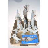 Eight Lladro figures and seven Lladro geese (15).