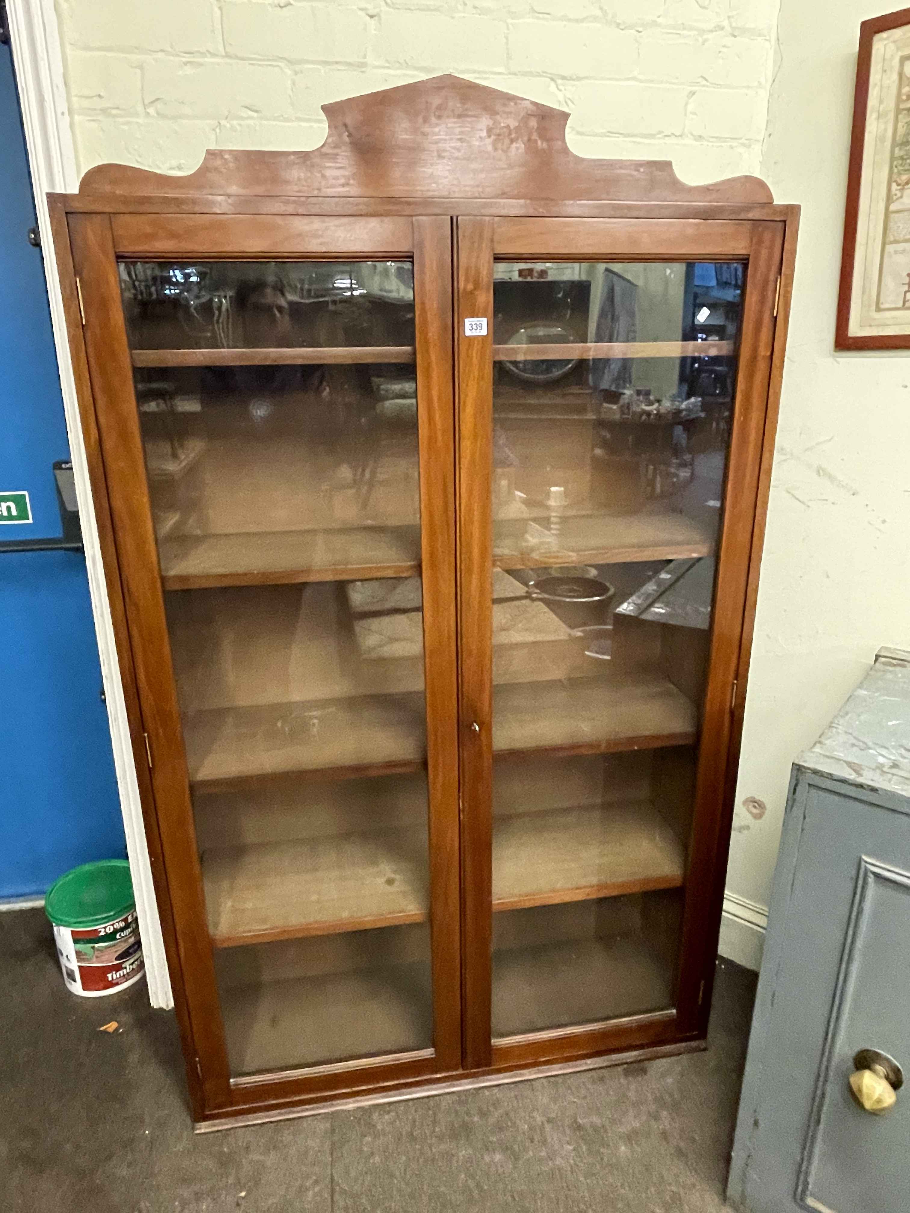 Early 20th Century two door glazed bookcase,