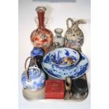 Chinese blue and white plate, bowl, teapot, ginger jar, cinnabar box, vases, jug, etc.