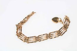 9 carat gold gate link bracelet.