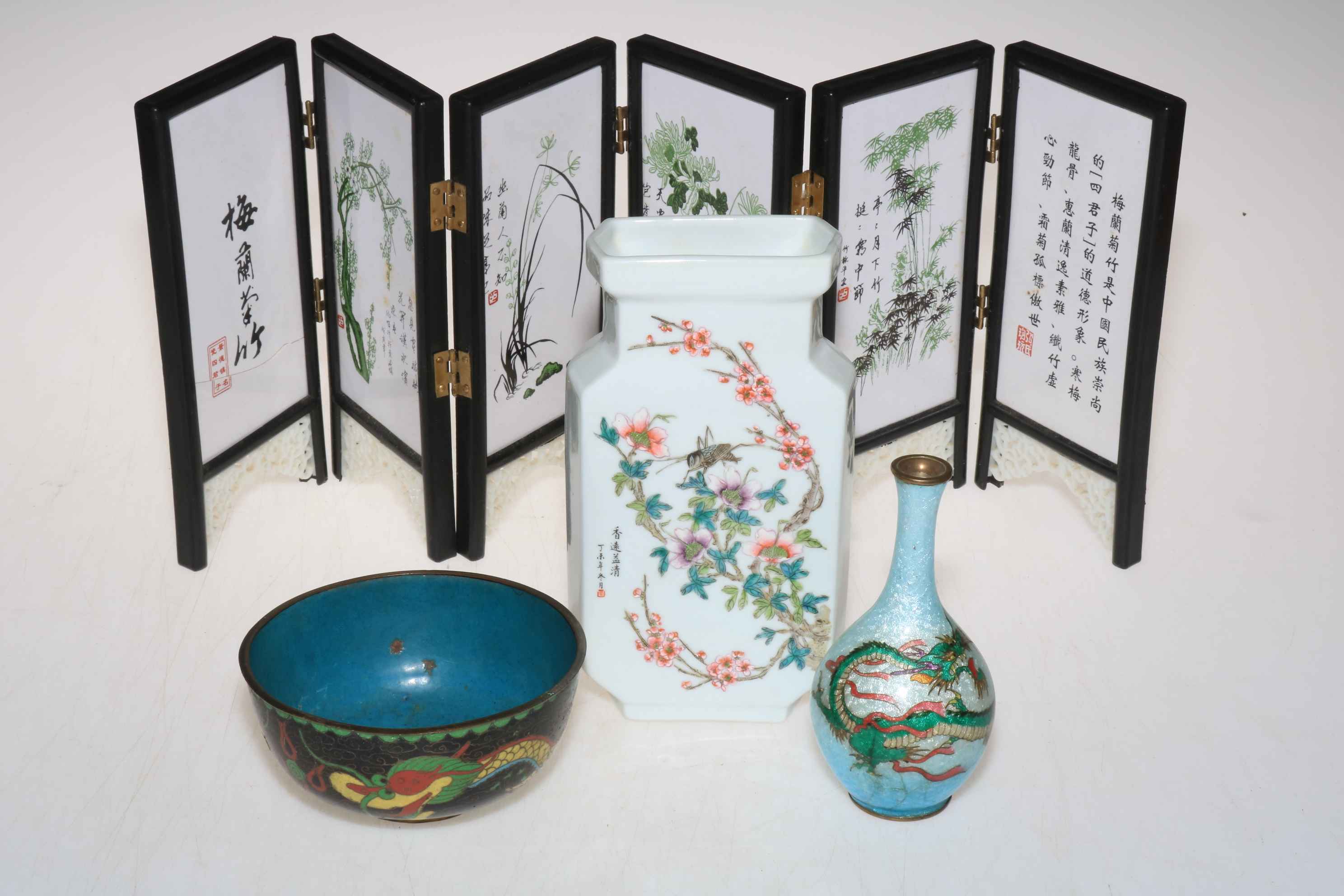 Small Chinese five fold table screen decorated with fauna and verse, pottery vase,