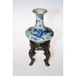 Chinese blue and white squat vase decorated with dragons,