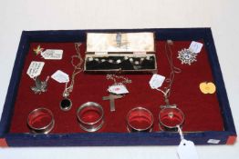 Tray of assorted silver and other pieces including silver cross and chain,