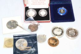 Collection of silver proof coins inc Piedfort twenty pence 1982 and five pence two coin set 1990