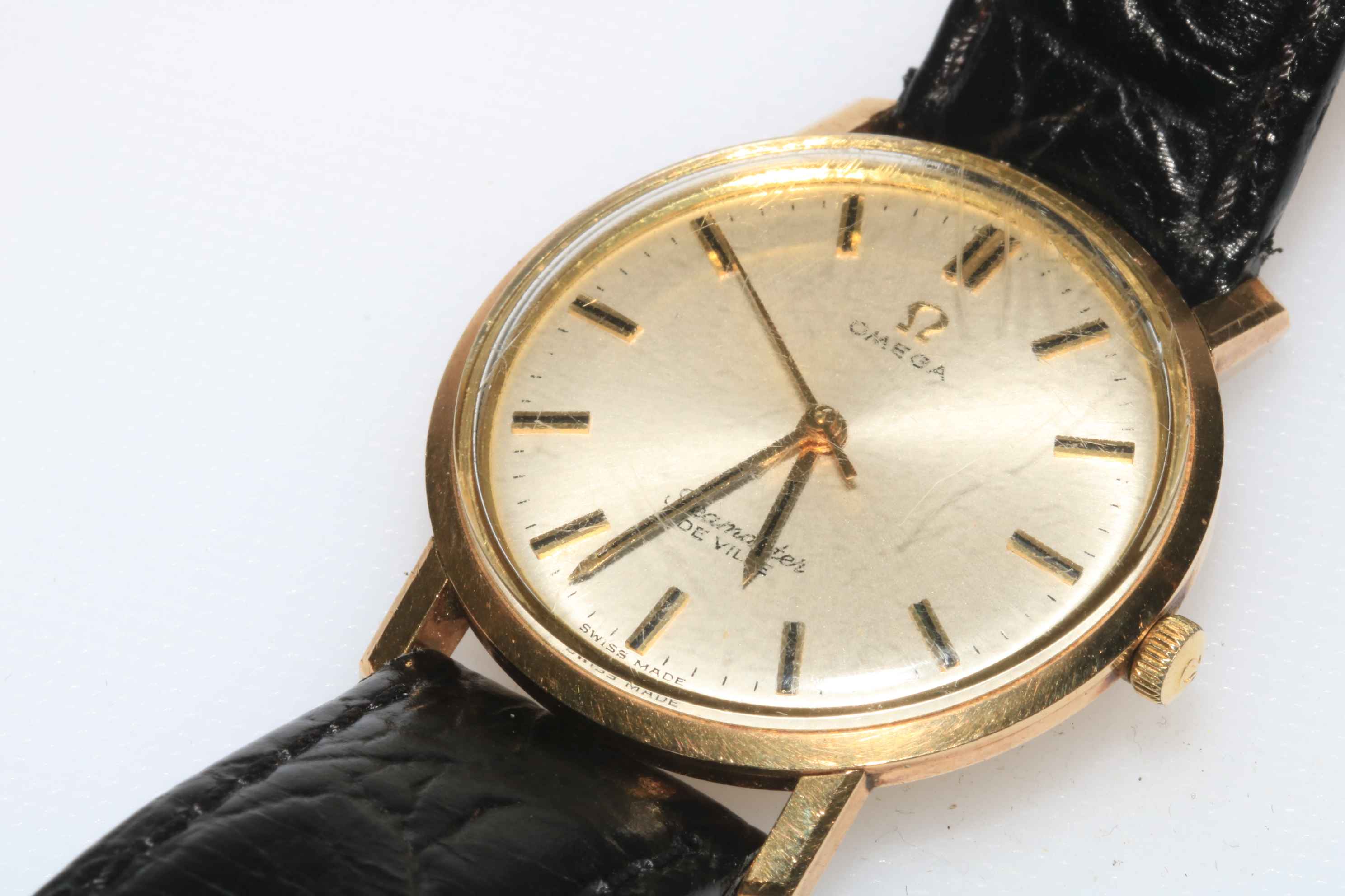 Omega gents 9 carat gold Seamaster de Ville wristwatch with papers dated 1969, and box. - Image 2 of 3