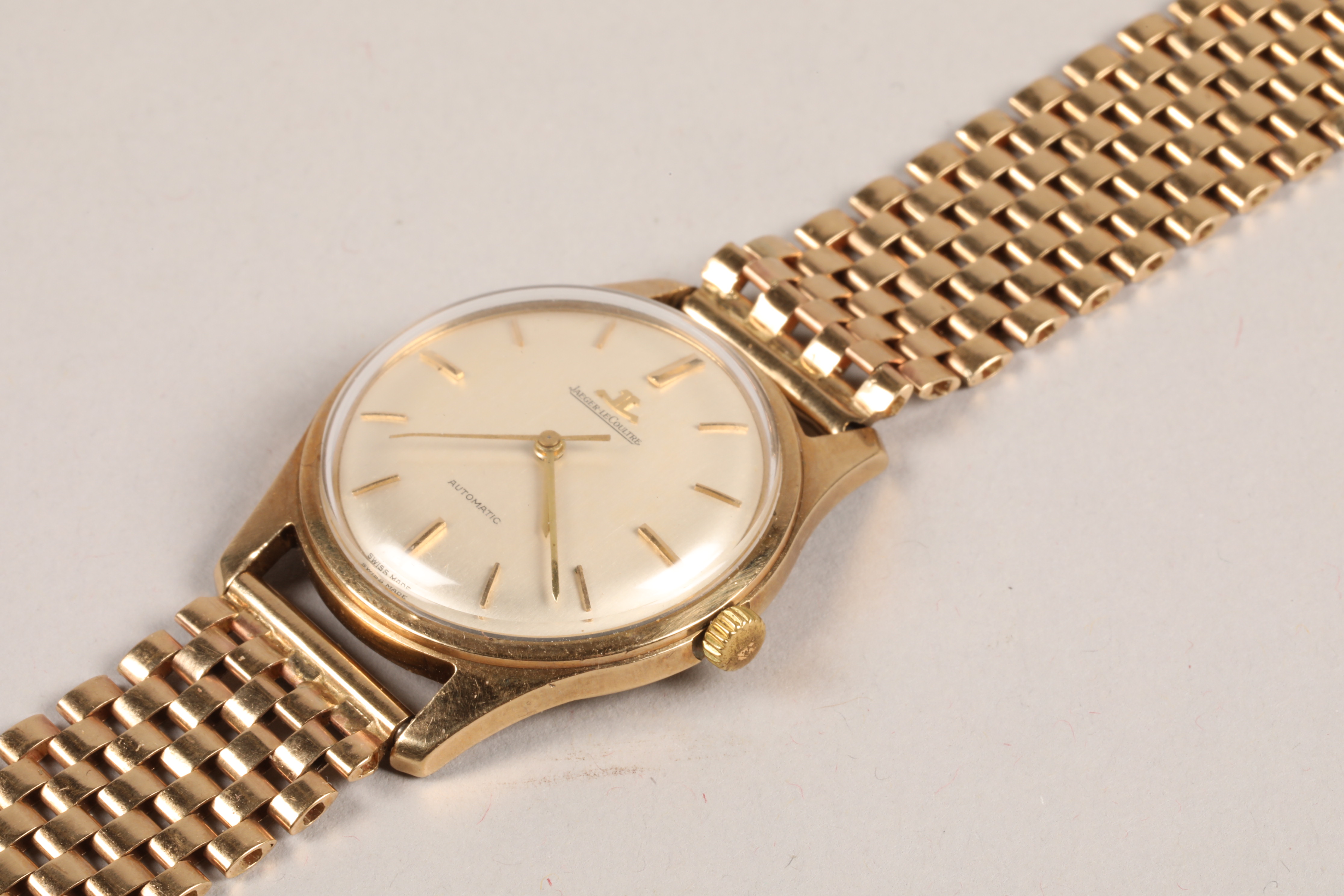 Gents 9 carat gold Jaeger-LeCoultre wristwatch, champagne dial with gilt baton hour markers, - Image 8 of 12