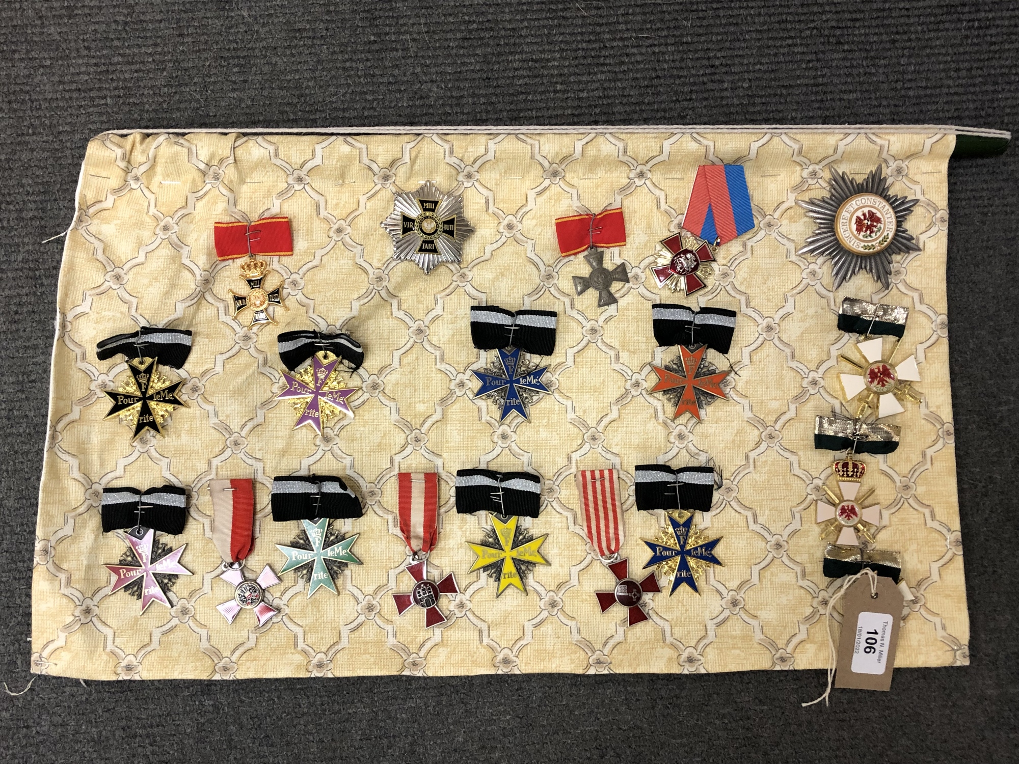 Approximately eighteen reproduction medals and badges of Russian/ Eastern European interest (18)