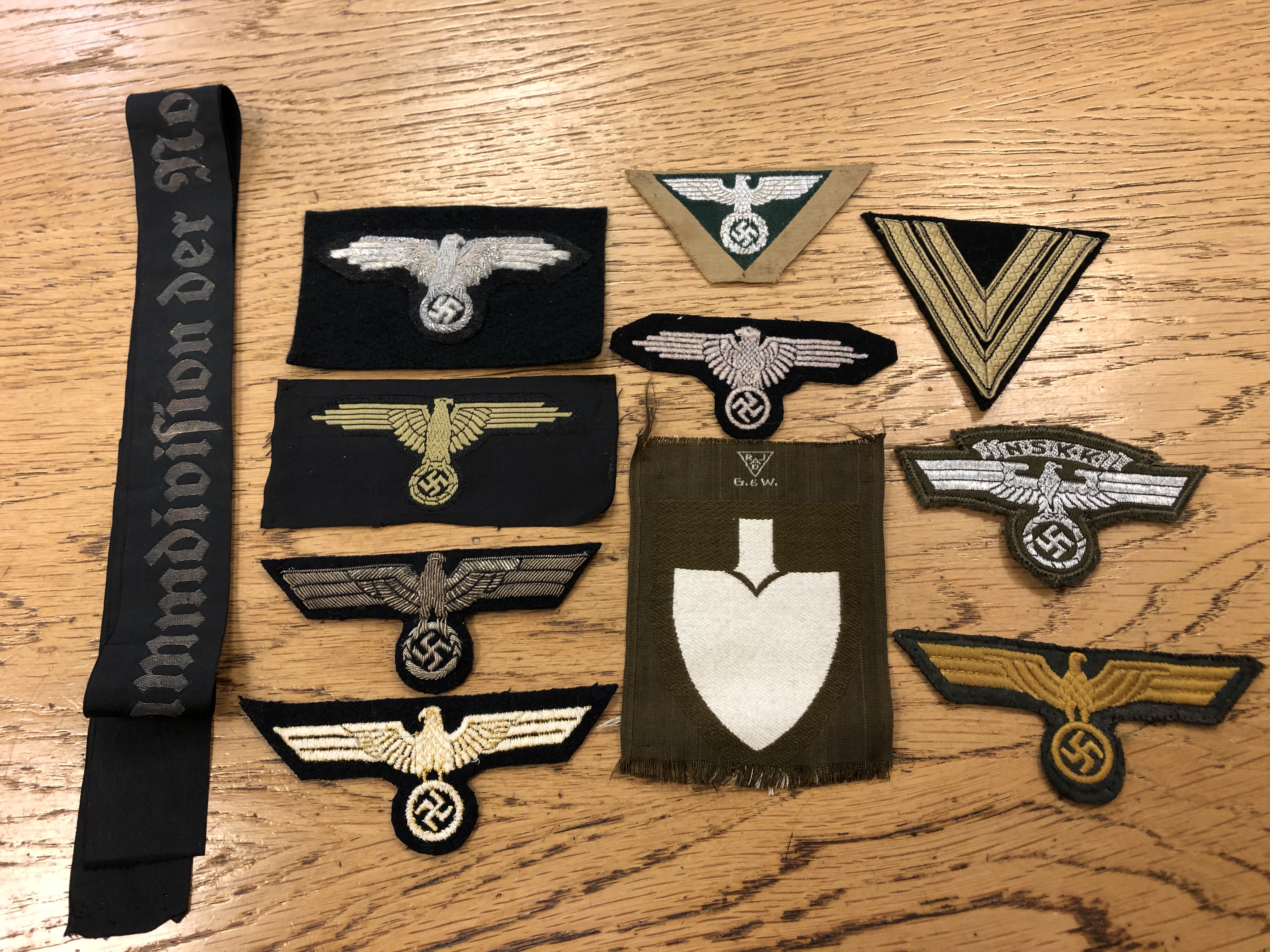 A Group of German cloth insignia, mostly eagle emblems including NSKK example, - Image 2 of 10