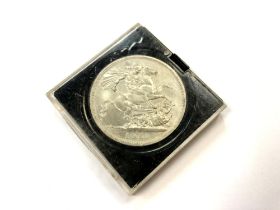 A George VI five shilling coin