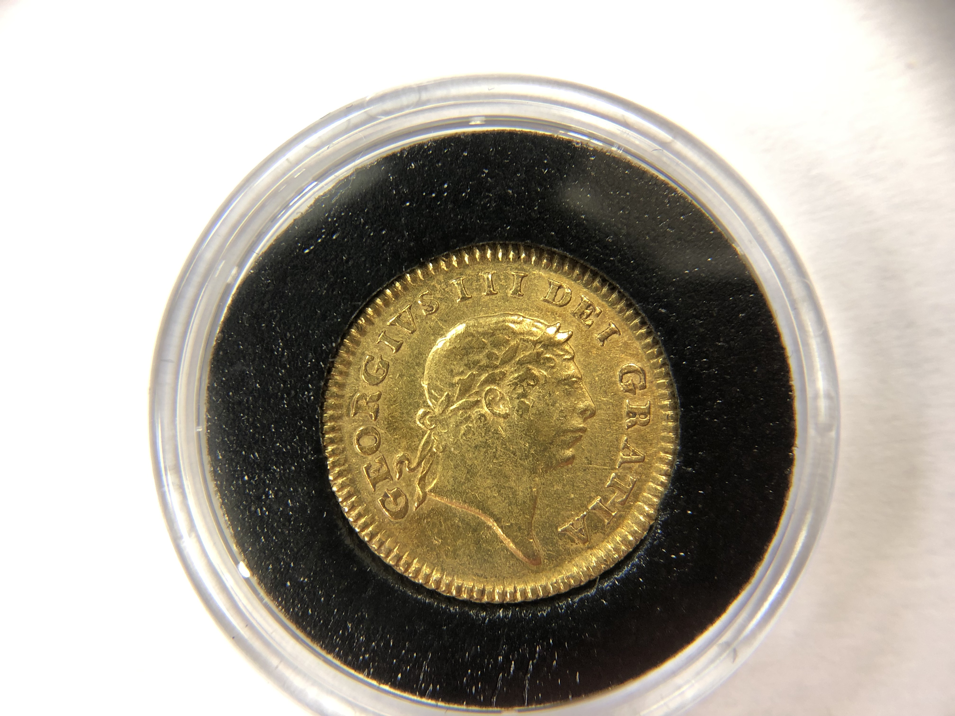 A George III Third Guinea 1804. CONDITION REPORT: 2.7g 22ct gold. - Image 3 of 6