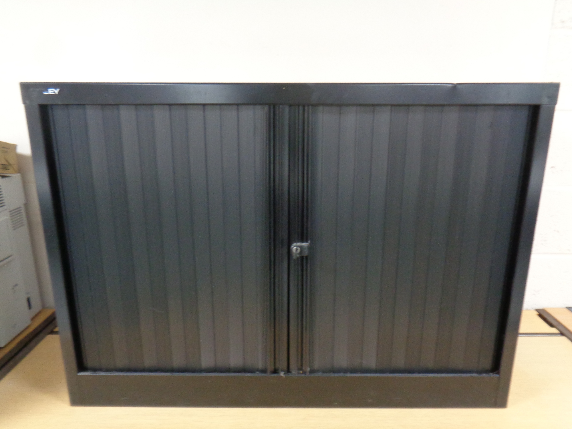 A Bisley black metal double door office cabinet, width 100cm, depth 47cm,