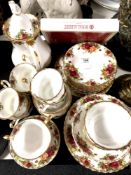 A tray containing approximately 26 pieces of Royal Albert Old Country Roses tea and dinner china