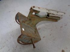 A vintage clay pigeon trap