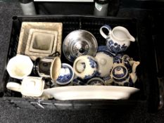 A box containing assorted ceramics to include willow pattern tea and dinnerware,