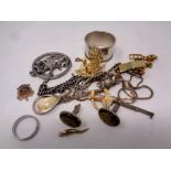 A small quantity of costume jewellery, napkin ring,