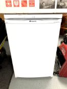 A Hotpoint ice diamond under bench fridge