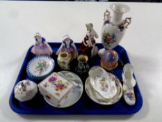 A tray containing two Doulton figures, Dinky Doo,