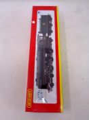 A Hornby 00 Gauge R2718 Britannia Class Locomotive 70050 Firth of Clyde BR 4-6-2 Locomotive with