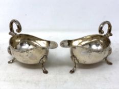 A pair of silver sauce boats, Birmingham 1976, 244.6g.