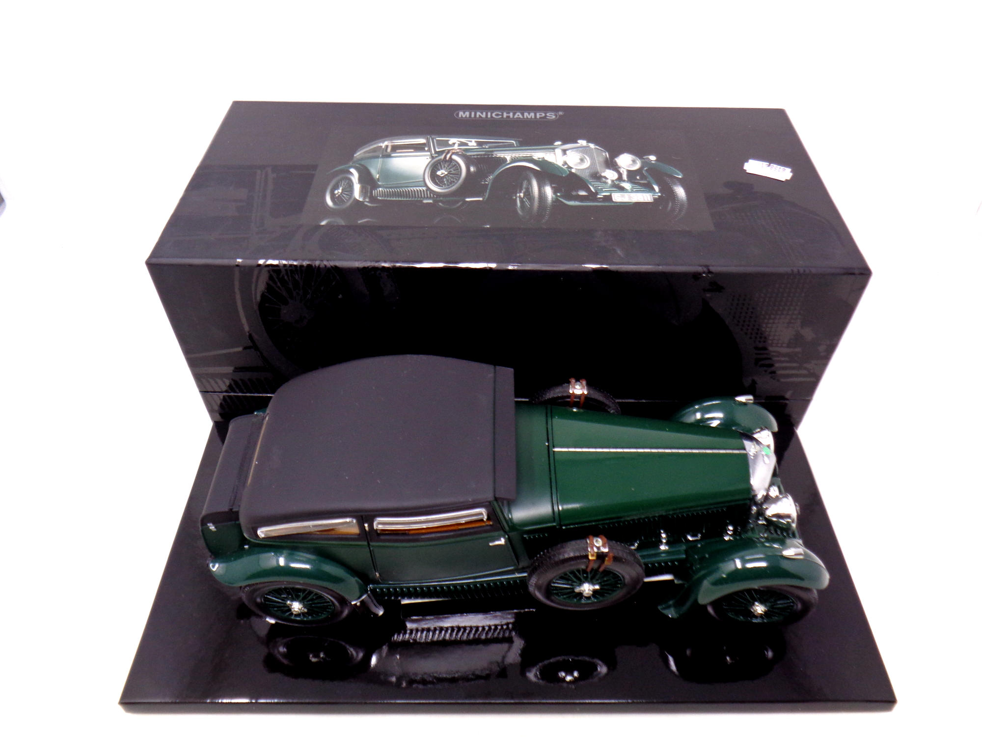 A Minichamps Bentley 6.