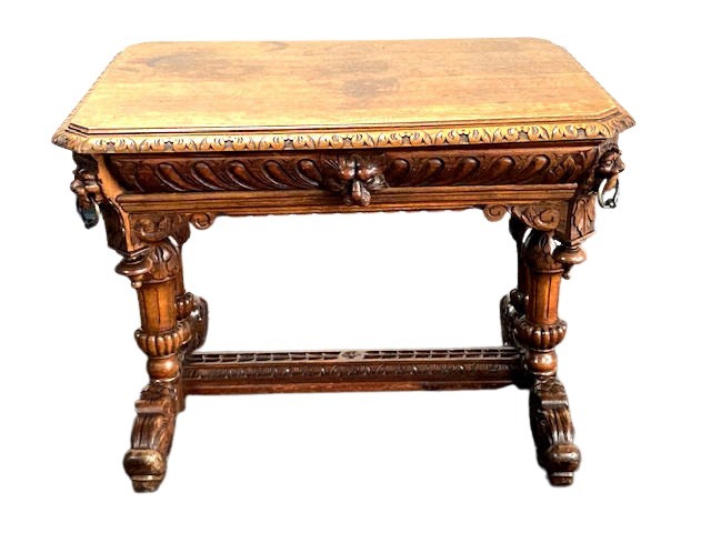 A good quality late nineteenth century oak centre table, - Image 5 of 5