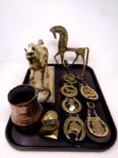 A tray of assorted metal ware to include antique copper tankard, brass horse and owl figures,