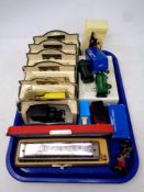 A tray of boxed and unboxed die cast Corgi vehicles, Days gone, Robertsons band Golly,