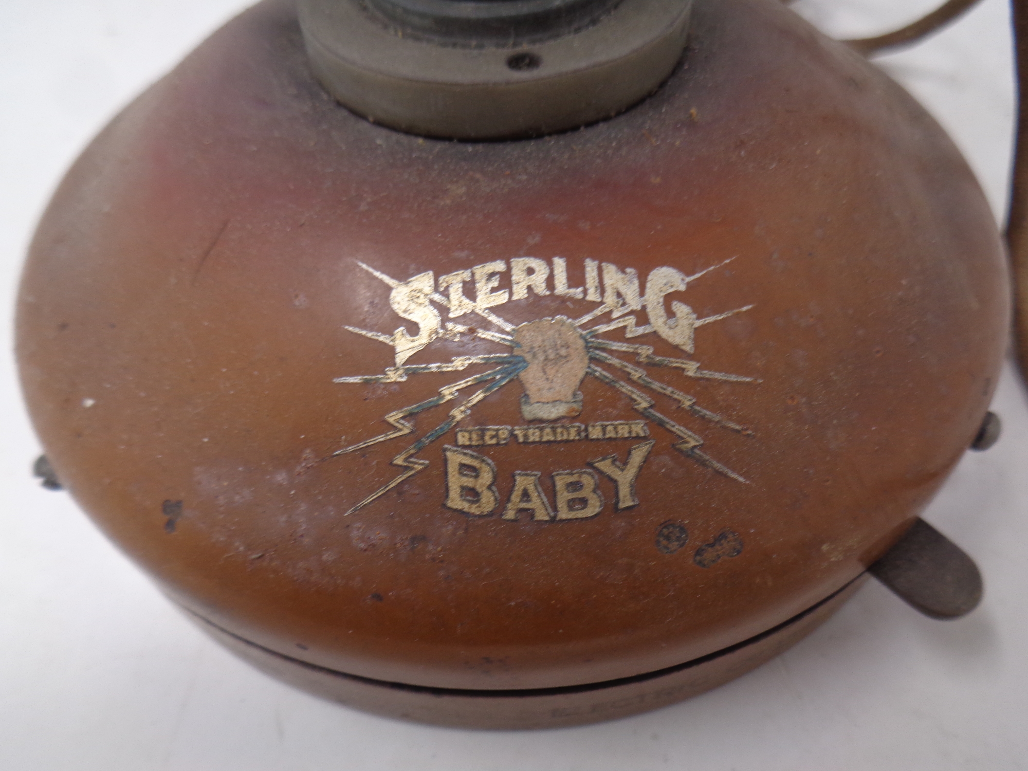 An Edwardian Sterling Baby speaker horn - Image 2 of 2