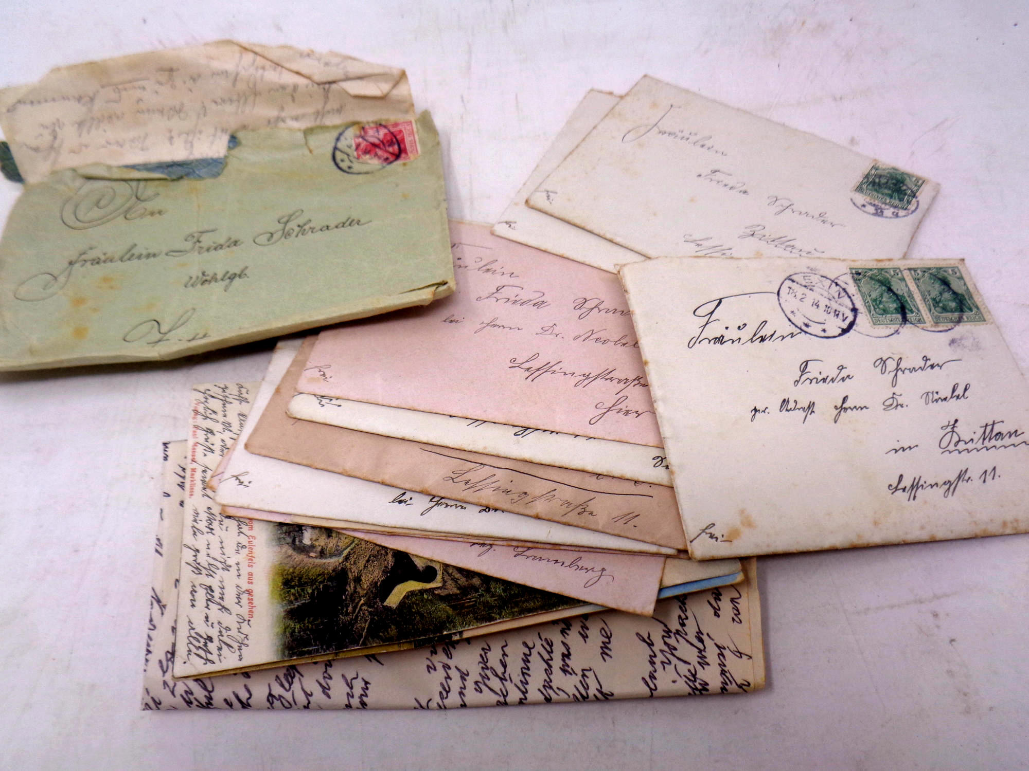 A small quantity of German World War I letters in envelopes with stamps