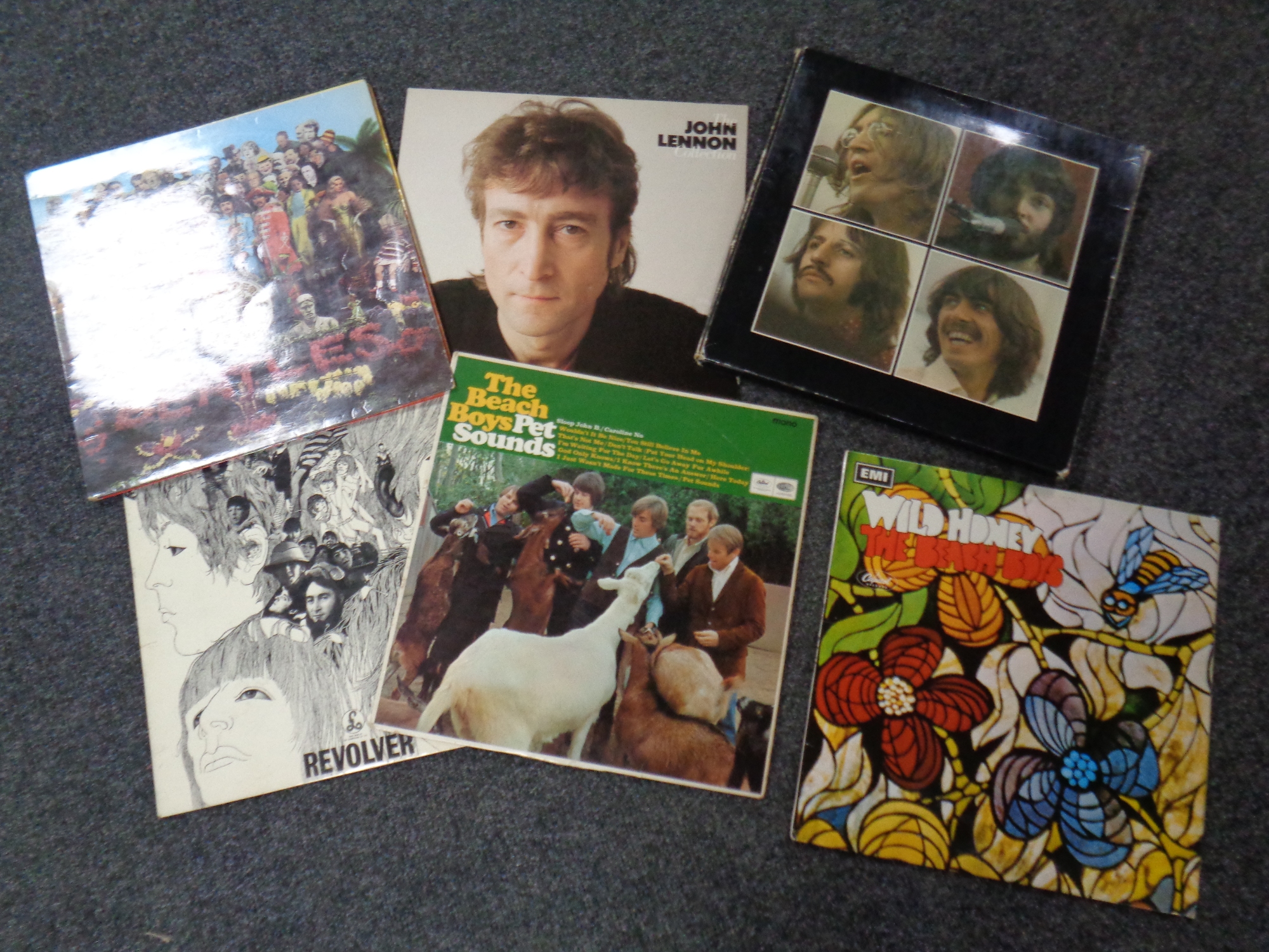 A box of a quantity of vinyl LP's to include many by The Beatles and The Beach Boys including - Image 4 of 7