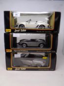 Three Maisto 1:18 Special Edition die cast vehicles - Porsche 911 Speedster,