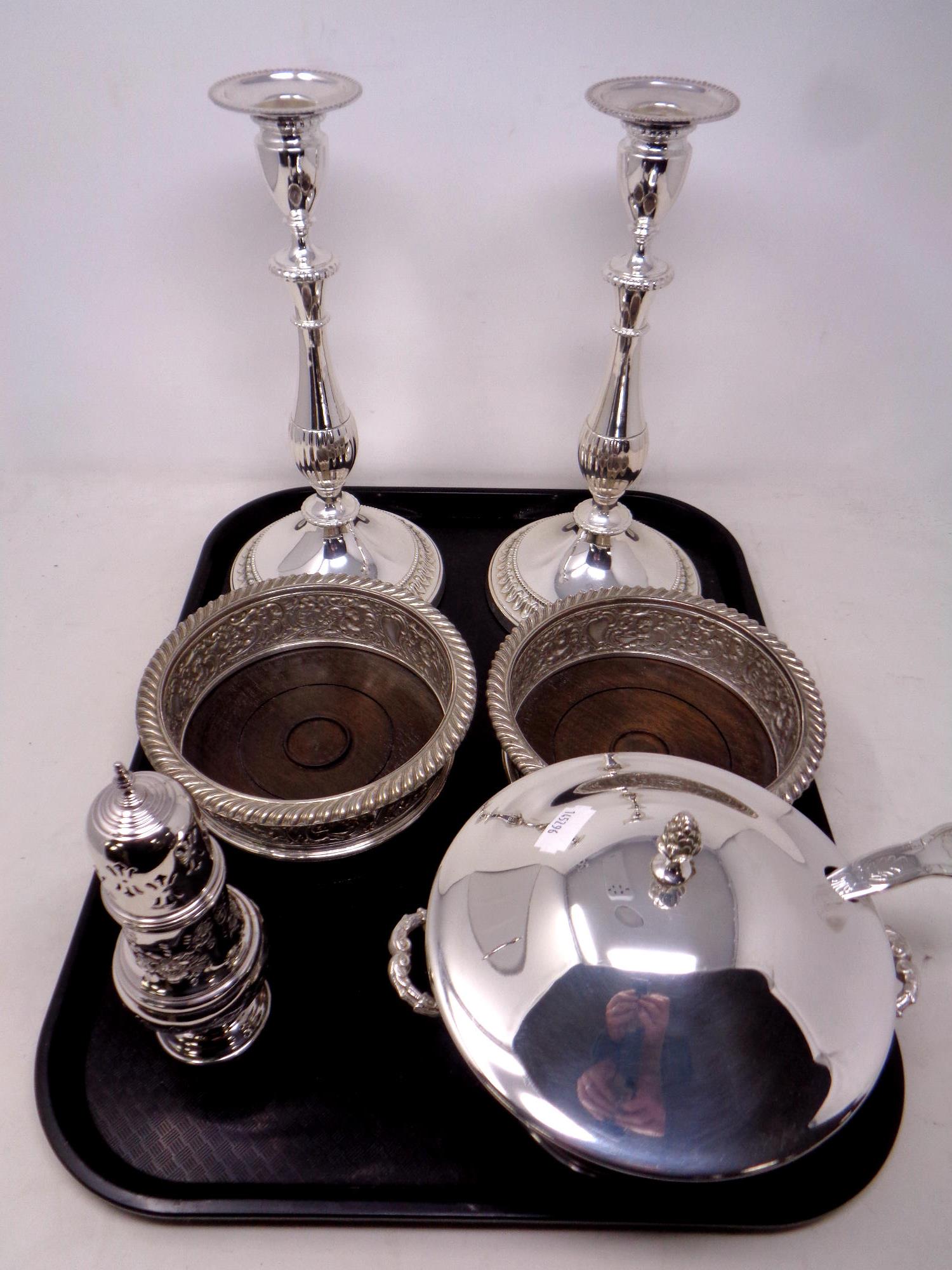 A tray of good quality silver plated wares, Viners plated candlesticks,