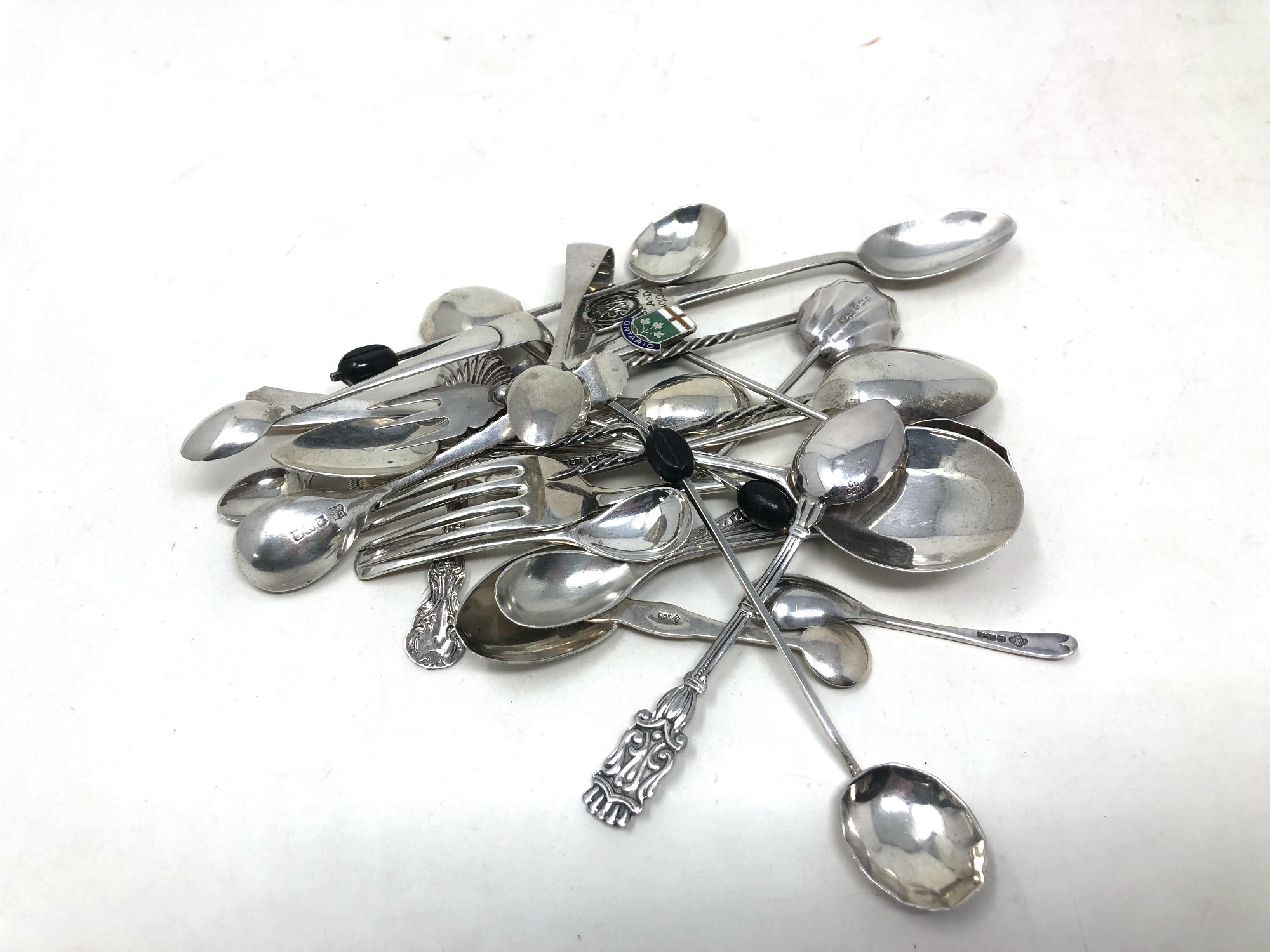 A quantity of silver cutlery CONDITION REPORT: 211g gross including some non-silver