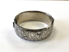 A silver bangle CONDITION REPORT: 56g