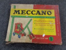 A Meccano outfit number 5 construction set (boxed)