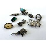 Assorted antique and other silver jewellery