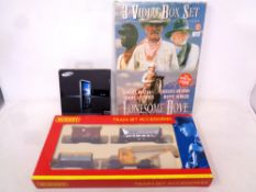 A Hornby OO scale train set accessory pack (boxed) together with a Samsung MP3 player and a