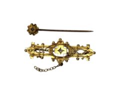 A 15ct gold brooch and pin, both set with diamond CONDITION REPORT: 4.