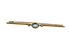 An antique 15ct gold aquamarine brooch