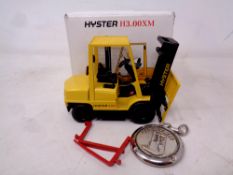 A Hyster H3.