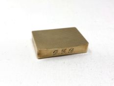 A 9ct gold pill box, engraved with initials DGB, width 39mm. CONDITION REPORT: 19.
