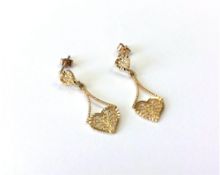 A pair of 9ct gold filigree earrings CONDITION REPORT: 1.