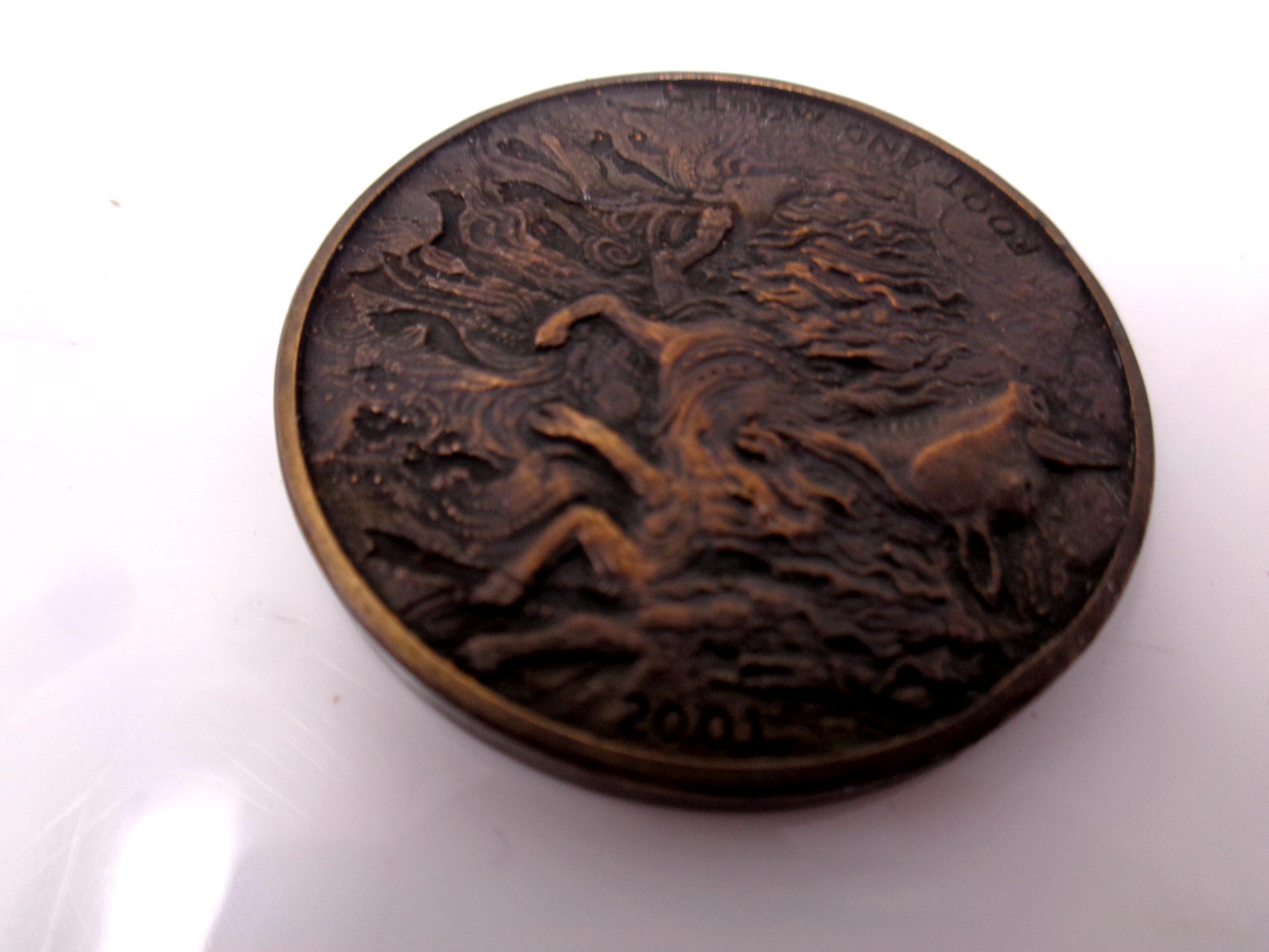 A Bigbury Mint bronze foot and mouth medal - Image 2 of 2