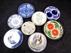 A quantity of collector's plates including Wedgwood,